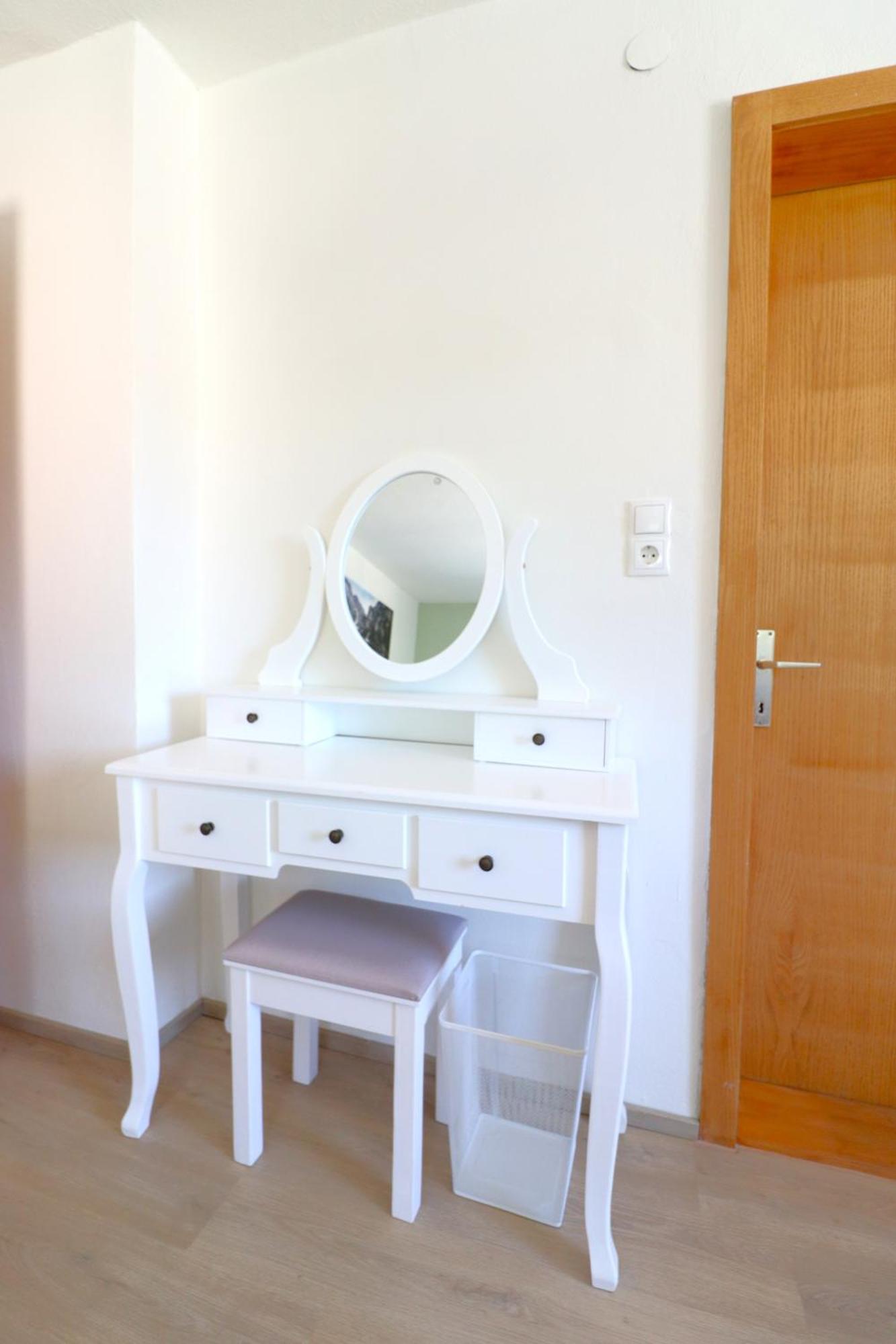 Montfort Apartments - Φελτκίρχ Δωμάτιο φωτογραφία